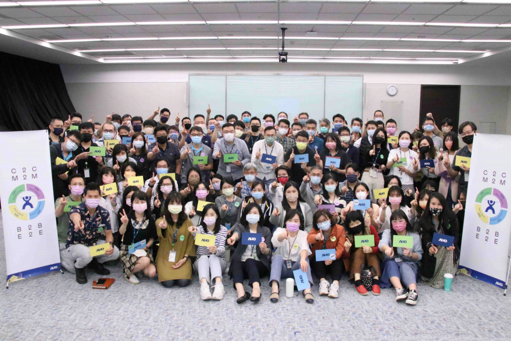 友達提供全球及集團輪調機會，支持同仁持續進修學習，致力為專業人才打造友善多元的職場環境