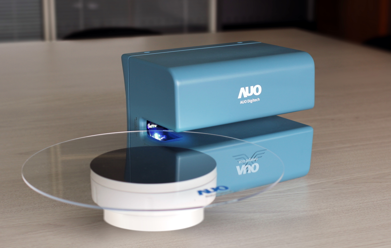 達擎寬視角3D醫療顯示器，協助醫護團隊成員於手術進行時，皆能看到一致性的3D影像，提高溝通效率，使手術更精準、快速完成達擎寬視角3D醫療顯示器，協助醫護團隊成員於手術進行時，皆能看到一致性的3D影像，提高溝通效率，使手術更精準、快速完成