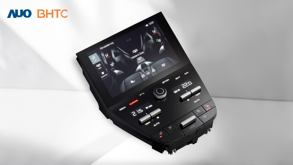 作為友達新生力軍，BHTC所展示的中央與後座鞍部的Display HMI產品，可處理多區恆溫控制、顯示畫面，呈現仿真3D車室分區；以力傳感技術精準傳遞觸感，並結合音量及震動反饋，防止意外啟動，提供使用者自然流暢、直觀且輕鬆駕馭的舒適介面